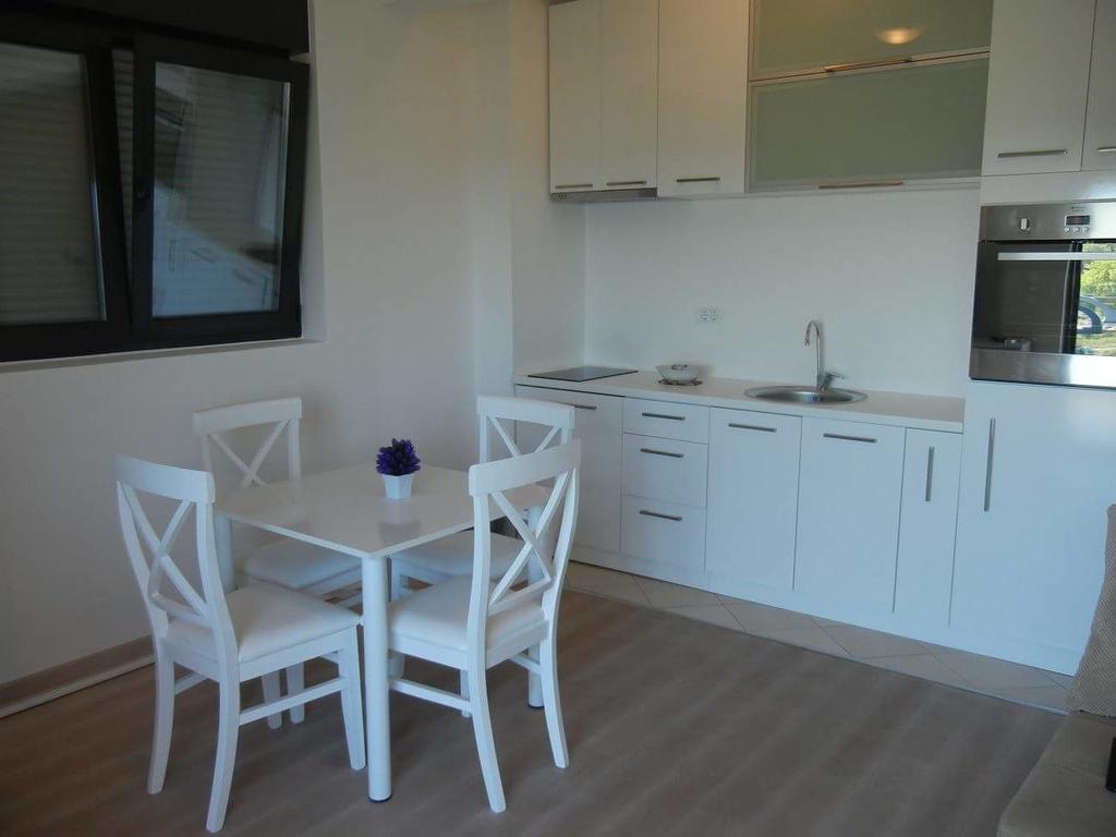 Apartment More